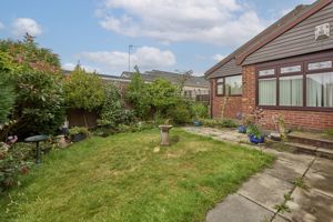 Photo 16- click for photo gallery